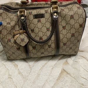 Gucci Ltd Edition Tattoo Hearts Joy Med Boston Bag